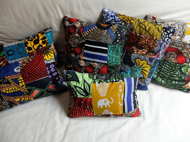 Housse de coussin KËR - 40x40cm - Patchwork wax