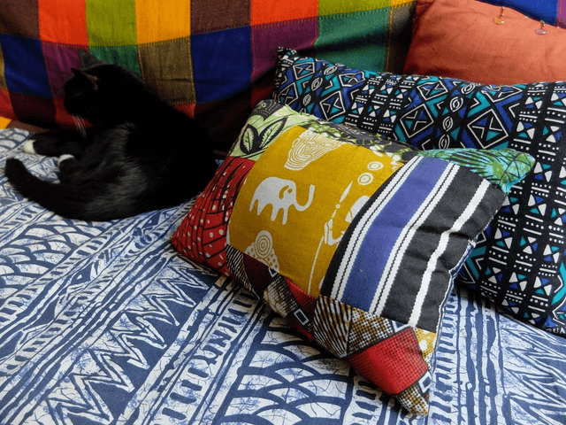 Coussin KËR - 35x35cm - Patchwork wax